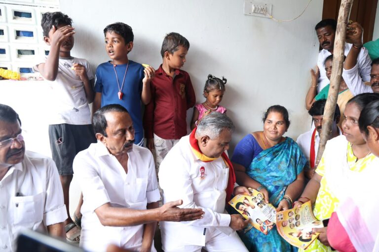 தாராபுரம் வீடு வீடாக தேர்தல் பரப்புரையில் Bussy N. Anand – சத்தியபாமாவுக்கு ஆதரவு